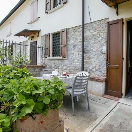 Casa Venga * Ντεζεντσάνο ντελ Γκάρντα